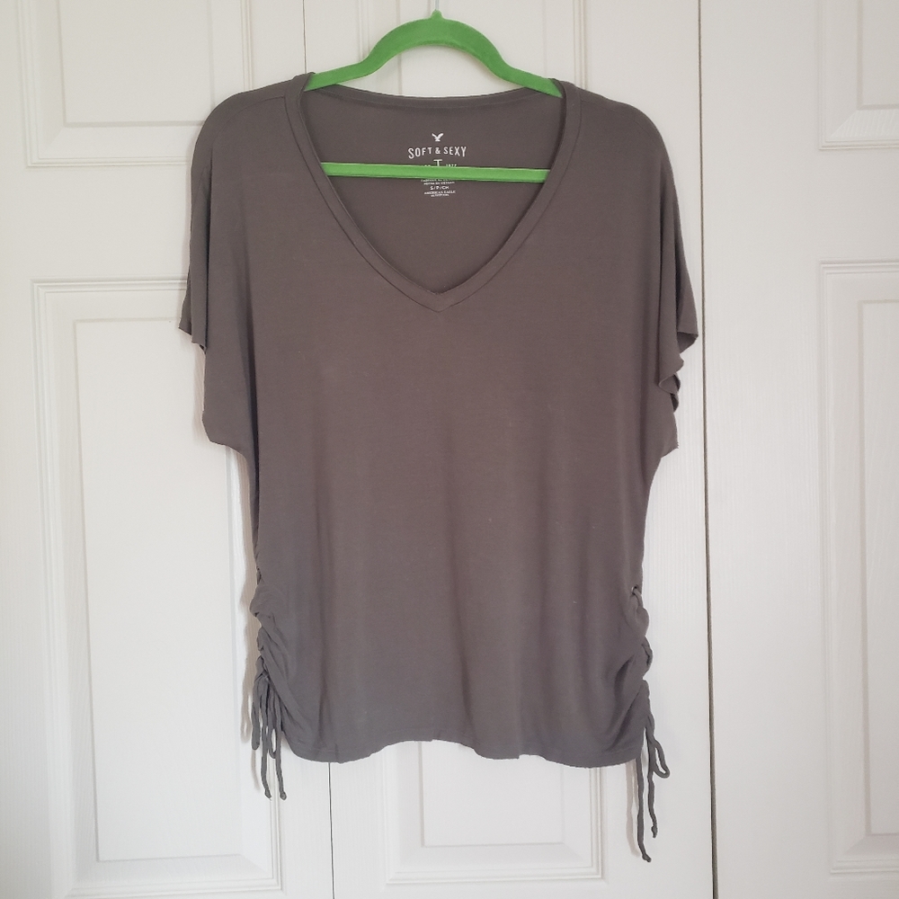American Eagle T-Shirt